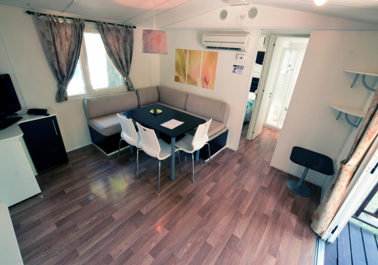 Villa Al Mare Camping - 4 Stelle Cavallino-Treporti Ngoại thất bức ảnh