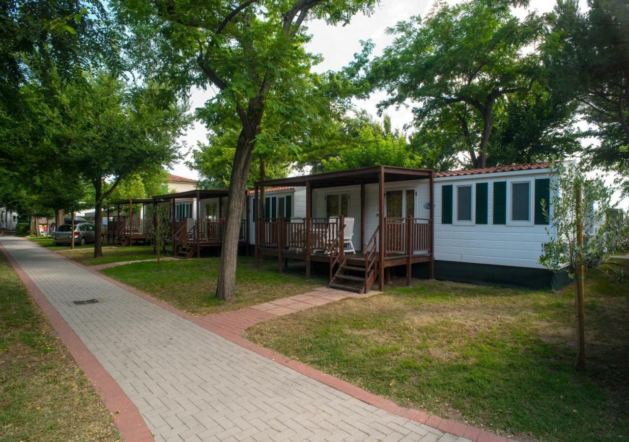 Villa Al Mare Camping - 4 Stelle Cavallino-Treporti Ngoại thất bức ảnh